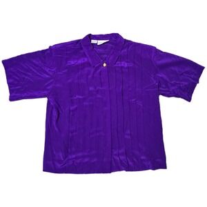 Pierre Cardin Vintage‎ Purple Satin Pleated Button Up Short Sleeve Blouse (i)